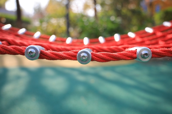 Hängendes Seil-Spielplatz-Hängematten-Schwingen besonders angefertigt für Kinder