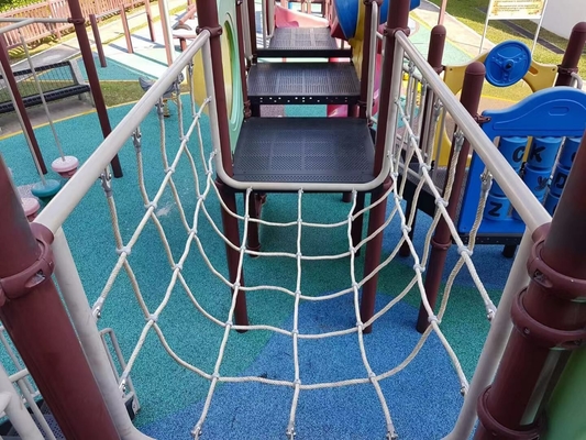 Der kletternde Nettospielplatz 1mx2m der Kombinations-Kinder besonders angefertigt